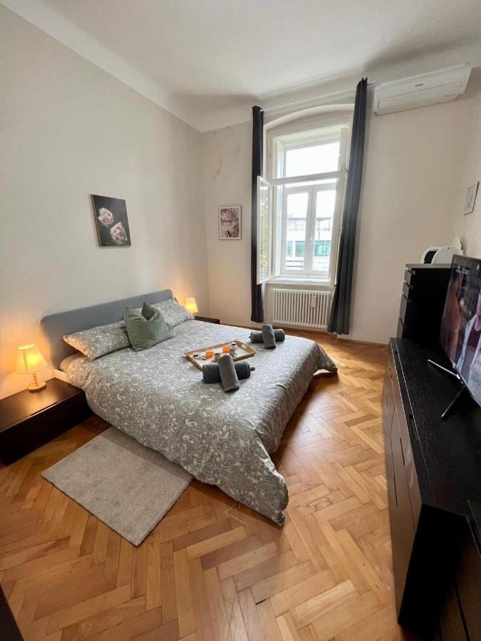 M'S Residences Stuparich Triëst Buitenkant foto